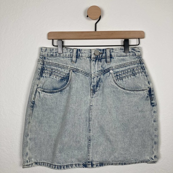 NEW BLANKNYC WOMENS BLUE FLAT FRONT CURVED INSET POCKET DENIM MINI SKIRT SIZE 27 - Picture 2 of 10